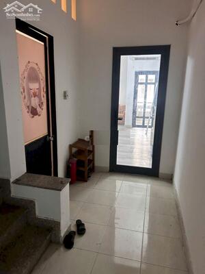 Cho thuê nhà khu TĐC Him Lam,Quận 7 dt 4.5x16,5m,3 lầu