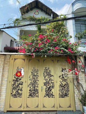 mặt tiền hẻm nhựa 6m - diện tích 67m2( ngang 4,5m dài 17m) 3tầng nhỉnh 7 tỷ xíu