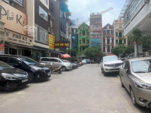 chính chủ bán nhà mặt ngõ 167 hào nam, gần ga cát linh, 14 tỷ, ngõ oto, sổ đỏ