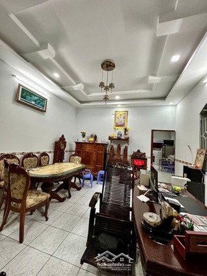 nhà liền kề khu ăn uống nguyễn văn tăng - hẻm xe hơi 5m - 122m2 - 7,3 tỷ