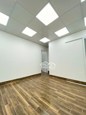 bán nhà riêng tại âu cơ, 6,9 tỷ, 30 m2, 4pn, 2wc, 3 tầng, mặt tiền 8m