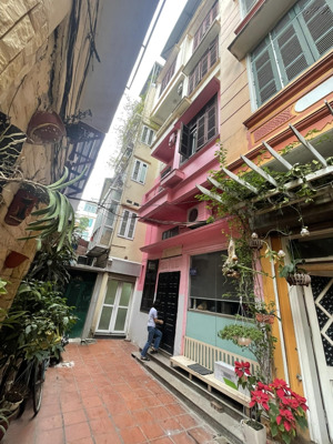 bán nhà view toà doji - ngõ thoáng - hàng xóm văn minh, thân thiện. liên hệ 