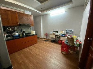 mình là chính chủ, đi công tác nên cần bán căn chung cư mini mặt phố trần điền 2n1k 42m2