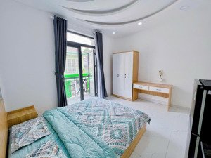 cho thuê căn hộ ban công, q5, đường ngô gia tự, gần đh y dược, đh kinh tế, bệnh viện chợ rẫy