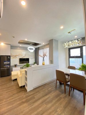 bán căn 2pn2wc senique tòa s2 tầng 07 căn 13 vinhomes ocean park