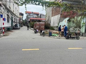 thanh lý lô đất dt 138m2 + mt 6m tại vai réo phú cát gần đh fpt, đhqg, gần ga metro, gần ql21