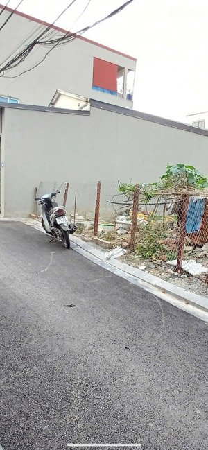 hiếm 52m oto đỗ cửa giá 4 tỷ nhô khuân thửa cực đẹp mt4,2m cách cầu thăng long 500m hải bối đa-hn