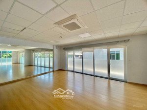 cho thuê văn phòng nhỏ xinh 50m² phố nguyễn xiển | giá từ 9tr/tháng