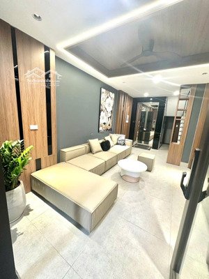 đống đa - 6 tầng thang máy - 2 thoáng - nhà mới bàn giao full nội thất