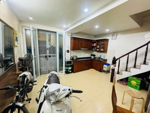 cần bán gấp nhà ngõ lệnh cư phố khâm thiên