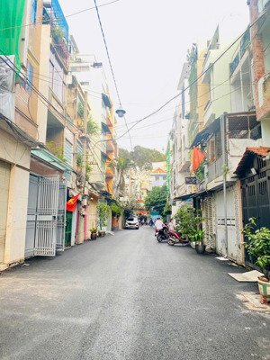 bán nhà dt khủng hẻm xe hơi thành thái, q10 - dt: 10x10m - giá 20.5 tỷ tl