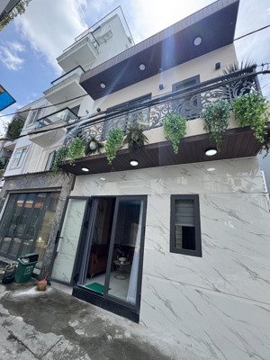 hoàng hoa thám - p5 bình thạnh - lô góc | 2 tầng | 2pn | 2wc - giá 4,15 tỷ (bớt lộc)