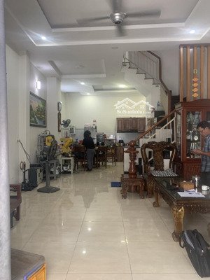 khủng! bán nhà ngay chợ hiệp bình ngang bề thế 4.96m, 3 tầng 3pn, giá 7.1 tỷ