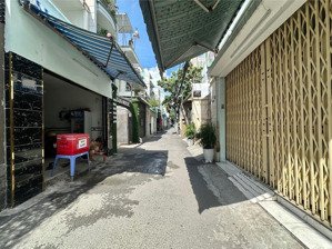 nhà 3 tầng khu đh - bình thạnh, xe tải thông, full nội thất chỉ hơn 8 đồng