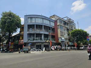 bán nhà góc 2 mặt tiền mạc đĩnh chi, quận 1 - dt: 8,5 x 15m - hầm 5 tầng - hđt: 130 triệu - 35 tỷ