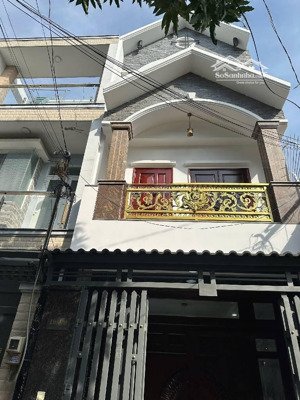 chỉ 5,89tỷ - nhà 3 tầng - 4x15 - hẻm xe hơi - ngay bình long bình tân - giáp tân phú - 3p tới aeon