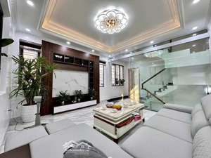 nhà mới đón tết! vĩnh phúc-bưởi, thang máy nhà mới, ngõ thông, 50m ôtô tránh, thoáng, 48m*6t