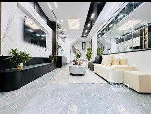 híếm phố minh khai, lô góc, thang máy, ngõ nông, thông kinh doanh, chủ tặng full nội thất xịn, 39m.