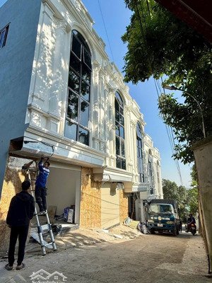 bán nhà tân hoà, quốc oai - 3 tầng xây mới. ô tô đỗ cửa cách trục chính liên xã 20m