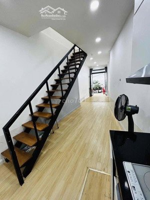 bán nhà 2 tầng hxh sát mặt tiền khu vip nguyễn văn trỗi, p8. ngay hoàng văn thụ, nguyễn trọng tuyển