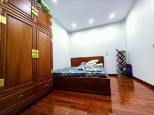 bán nhà phân lô ô tô tránh vỉa hè phạm tuấn tài 55m2 giá nhỉnh 20 tỷ