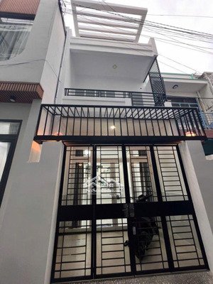 nhà bán nguyễn văn công 65m2 (4x16) gần bệnh viện sân bay trường học 1.2.3 đại học mà nhỉnh 7x