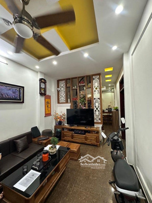 (thanh xuân)-nhà đẹp lương thế vinh, 4t, dt: 35/57m2, mt 3.6m, ngõ siêu nông, ô tô cách 10m, 12tỷ