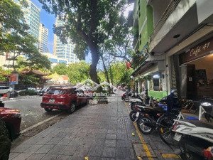 chính chủ bán nhà mặt phố lê đại hành - hai bà trưng - dt: 64m - mt: 3,5m -ô tô-vỉa hè - kinh doanh