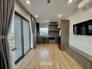 cho thuê căn hộ mới 100% cao cấp tone tối ngay lý thường kiệt - âu cơ - lạc long quân