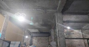 cho thuê kho, văn phòng, lưu hàng hóa, dt 160m2, phố hoàng văn thái, tải 10 tấn đỗ cửa kho, 15tr