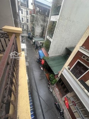 cần bán nhà đường 19/5 . dt 45m2- 4 tầng - giá chỉ 8x tỷ