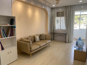 cần bán căn hộ chung cư 109 nguyễn biểu, trung tâm quận 5, nhà mới, sổ hồng đầy đủ, ở ngay