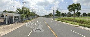 bán đất 18.000m2 có sẵn nhà xưởng 5.300m2 mới 100%, hạ tầng, tiện ích nội thất đầy đủ