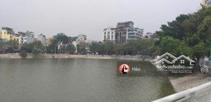 cho thuê biệt thự mai anh tuấn, view hồ đống đa. dt 170m2, xd 110m2 x 3 tầng. mt 14m