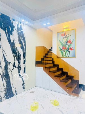 bán nhà 6 tầng thang máy tuyến 2 lê hồng phong - hải phòng