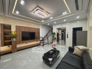 bán nhà ngọc lâm bồ đề, nhà mới đón tết, tặng full nội thất cao cấp. giá hơn 12 tỷ.