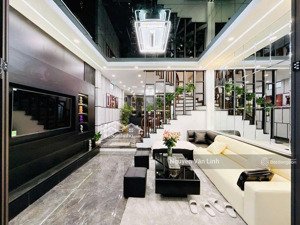 160 tr/m2 hàng xóm time city nhà 5 tầng xây mới o to đỗ cửa gia đình muốn bán full nội thất