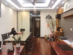bán nhà mặt phố 120m2, 47 tỷ tại hoàng hoa thám, ngọc hà, ba đình, hà nội