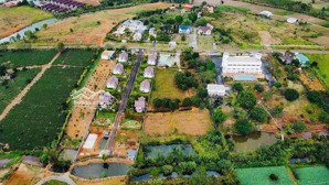 bán gấp trả nợ!!!! dt 150m2 đất thổ cư ngay trung tâm bảo lộc giá chỉ 5,9tr/m2