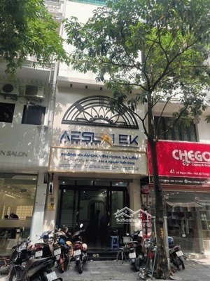 cho thuê nhà riêng ngõ 18 tây kết, dt 50m2 x 5,5t, mt 5m, ngõ 2 ô tô, nhà mới, thang máy, giá 30tr