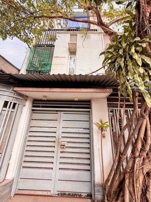 nhà bán tân kỳ tân quý 67m2, 3 tầng, 4pn. giá 5,2 tỷ