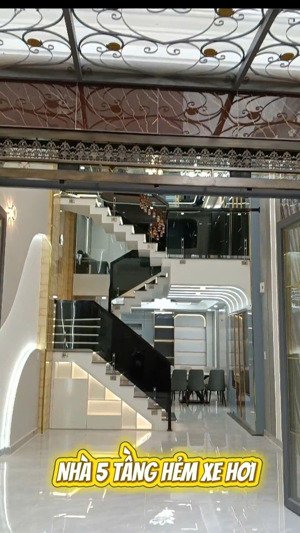 bán nhà đẹp lung linh 5 tầng hẻm xe hơi vô nhà