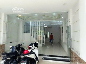 nhà mặt tiền quận 2-3tầng-sổ riêng-full nội thất-gần chợ -đang cho thuê 16triệu/tháng-chỉ có 9,4tỷ