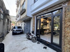 nhà phố dương văn bé - lô góc - ô tô đỗ cửa- 10m ra phố - thang máy sịn giá chỉ 200/m.