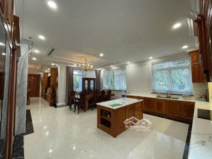 cho thuê villa căn góc 11x20m - chỉ 120tr/tháng - saigon mystery