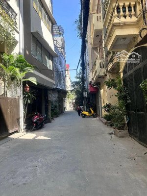 bán nhà riêng ngõ thái hà - dt 61m2 - 4 tầng - ô tô đỗ cửa - ngõ rộng thoáng - giá 19 tỷ