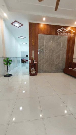 bán nhà đẹp, sổ riêng, sát chợ thanh hoá, đường nhựa 5m chỉ 2 tỷ 390