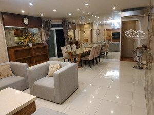 cho thuê căn hộ hùng vương plaza quận 5 - 130m², 4pn, full nội thất - giá chỉ 23 triệu/tháng