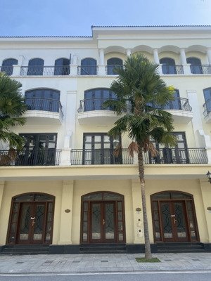 sốc, liền kề chà là rẻ nhất thị trường chỉ 152tr/m2, ban công rộng, cơ hội cực tốt để sinh lời