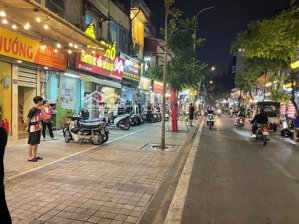 cho thuê, sang nhượng phố nguyễn văn tuyết, 89m2 thông sàn, mt 9m, kinh doanh sầm uất vip